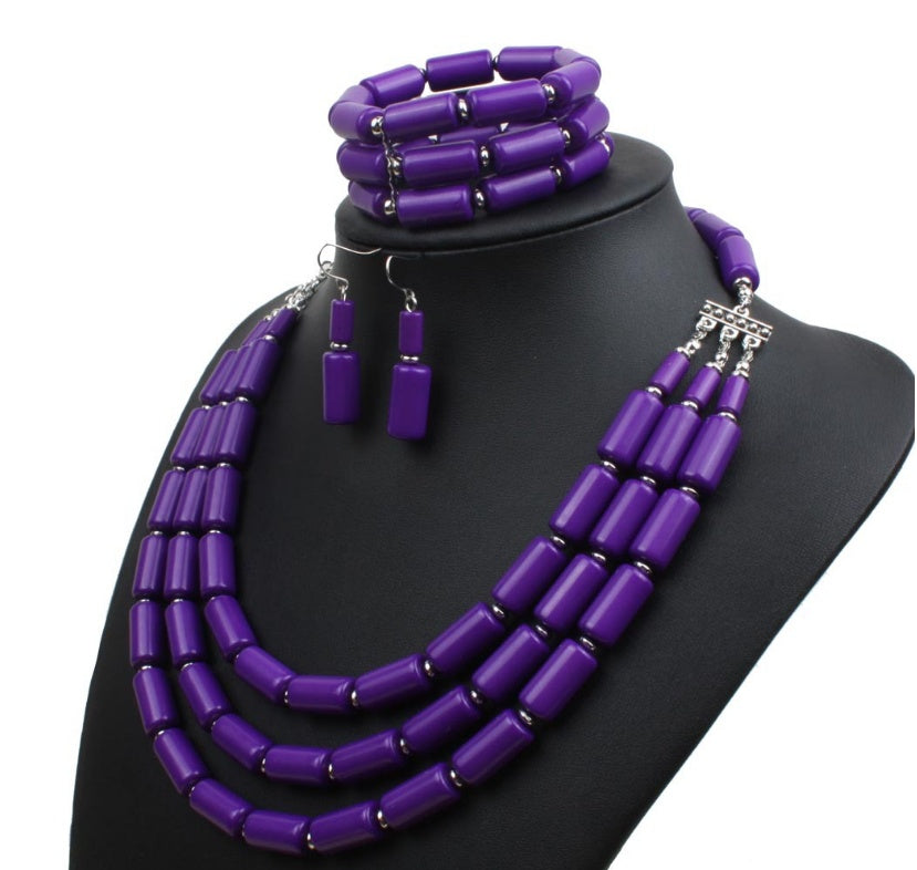 Colorful beaded beaded three-piece multi-layer necklace set