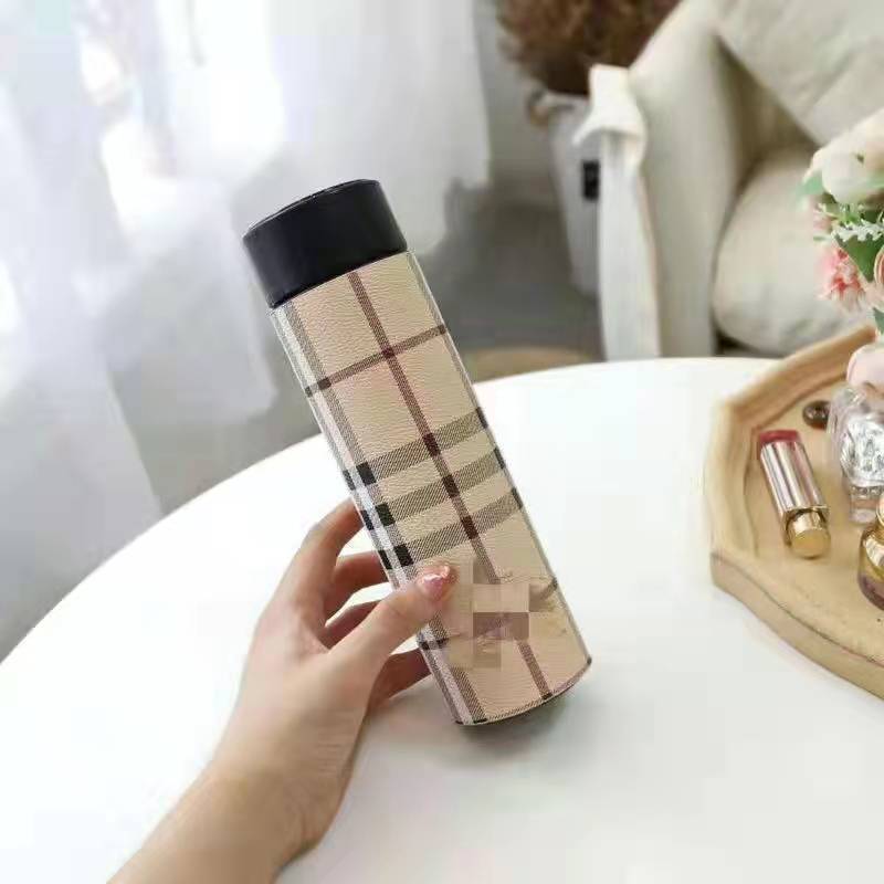 Smart high-value water cup, digital display measuring thermos cup