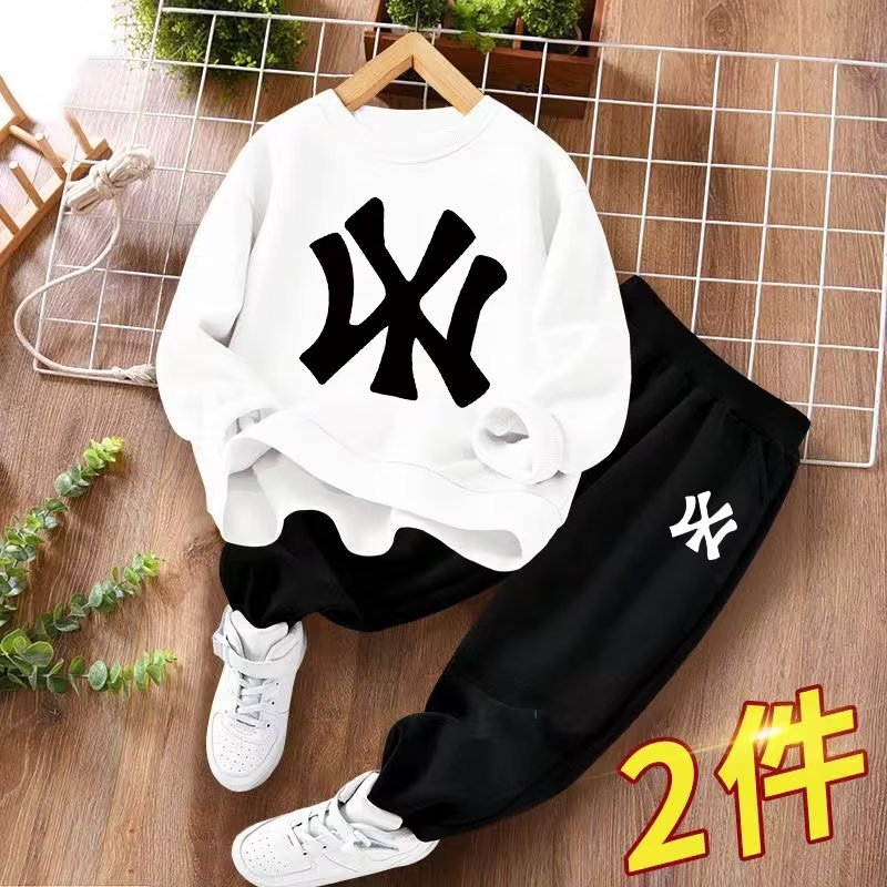 Kids NY Yankees Tracksuit Set - Blue Sweatshirt & Black Pants