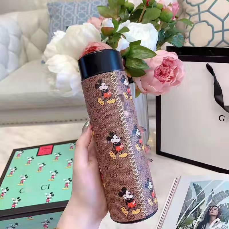 Smart high-value water cup, digital display measuring thermos cup