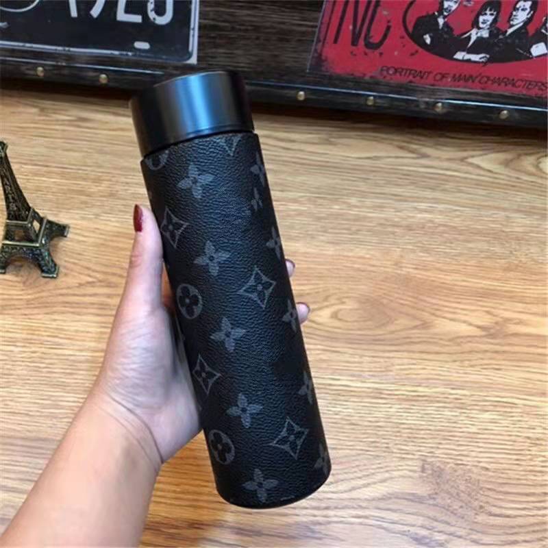 Smart high-value water cup, digital display measuring thermos cup