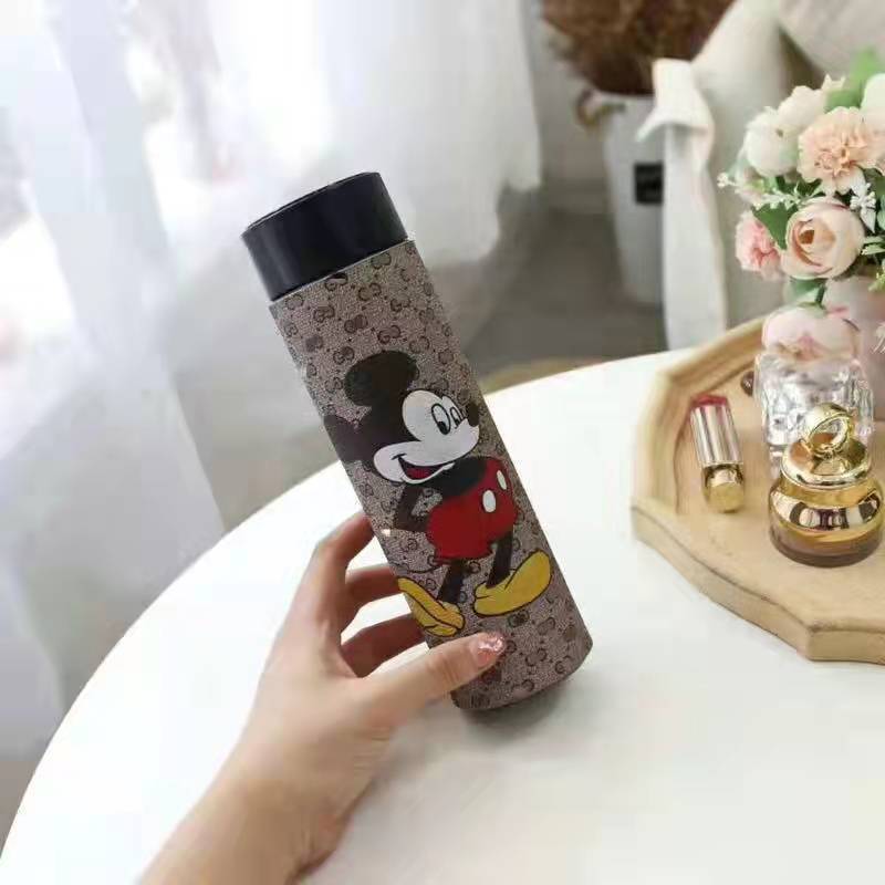 Smart high-value water cup, digital display measuring thermos cup
