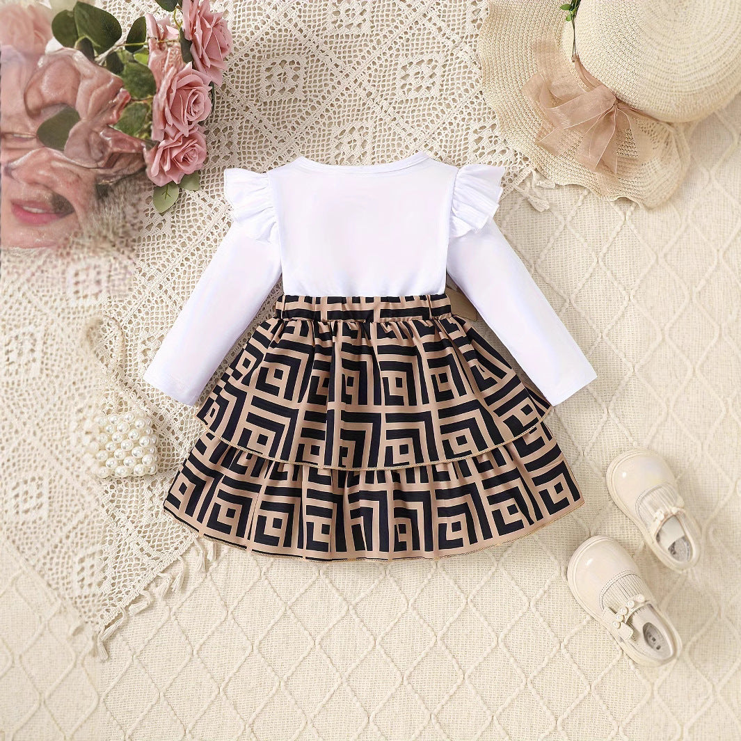 Spring and Autumn Baby Girl Round Neck Ruffles Long Sleeves Stitched Dress