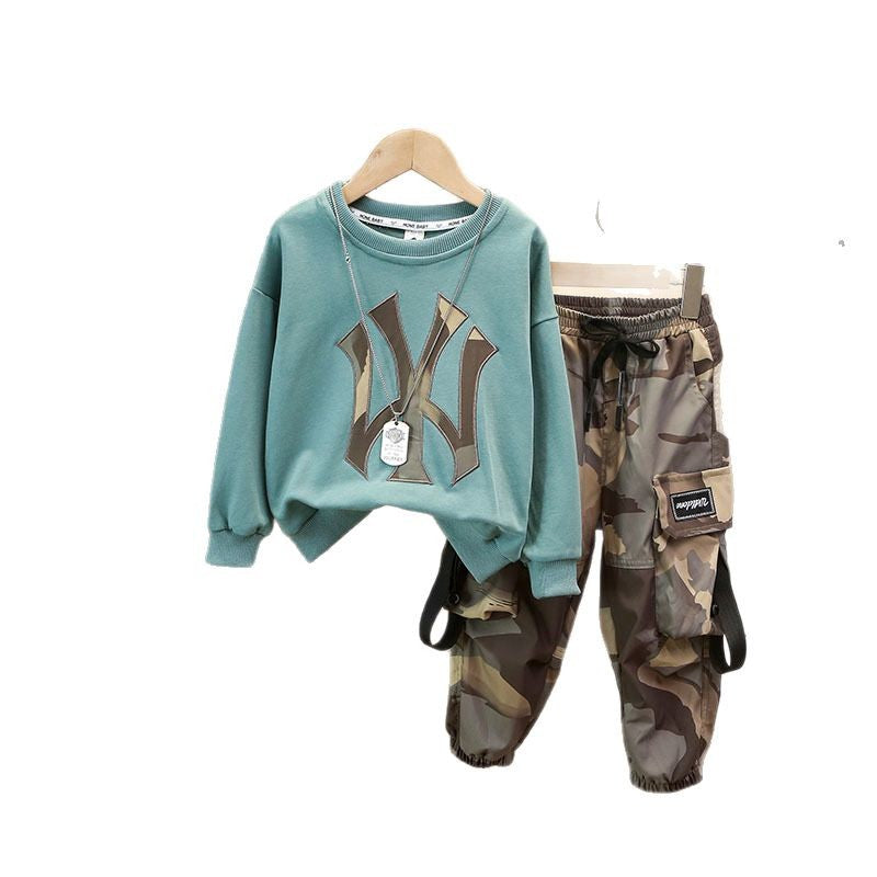 Boys NY Yankees Sweatshirt & Camo Cargo Pants Set - Cool Summer Outfit