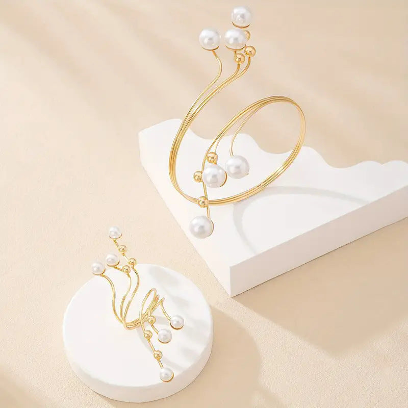 European and American pearl rings, women's fashion trends, pearl geometric bracelets, exaggerated personality, creative rings, explosive jewelry