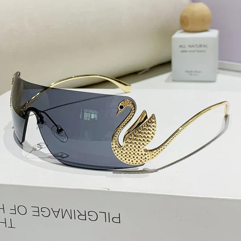 New Fashion Women Oversized Rimless Sunglasses Luxury Brand Large Frame Sun Glasses