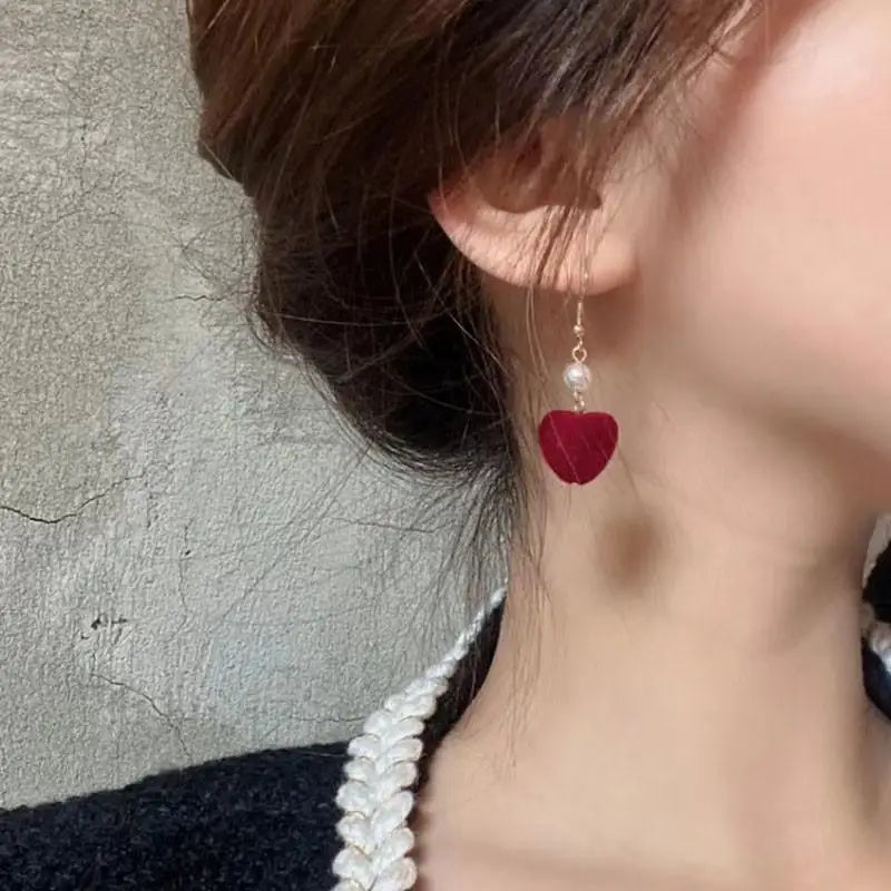 Vintage Wine Red Flocking Flower Drop Earrings For Women Jewelry 2025 Trending Long Bowknot Crystal Pearl Bridal Dress Earrings