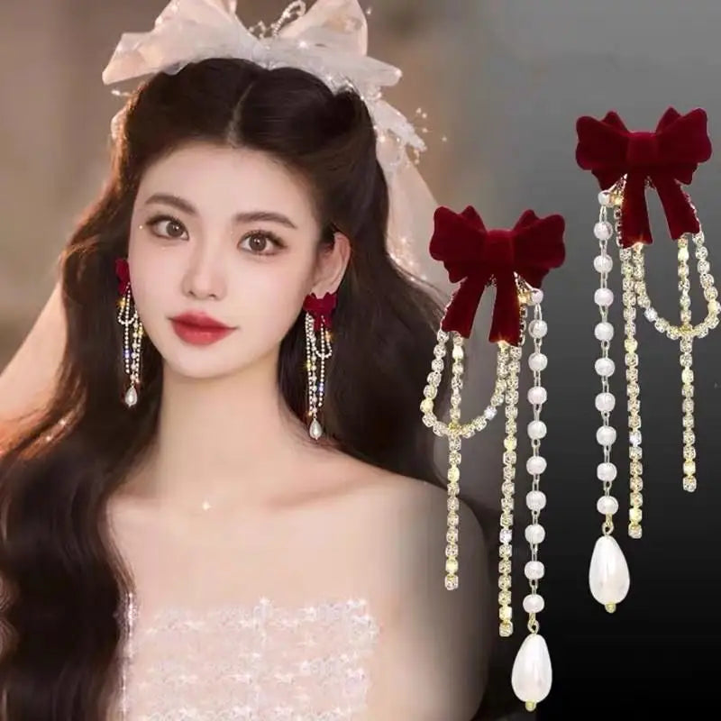 Vintage Wine Red Flocking Flower Drop Earrings For Women Jewelry 2025 Trending Long Bowknot Crystal Pearl Bridal Dress Earrings