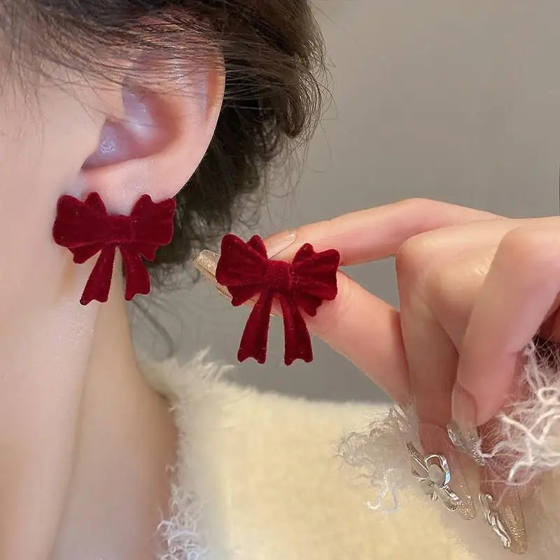 Vintage Wine Red Flocking Flower Drop Earrings For Women Jewelry 2025 Trending Long Bowknot Crystal Pearl Bridal Dress Earrings