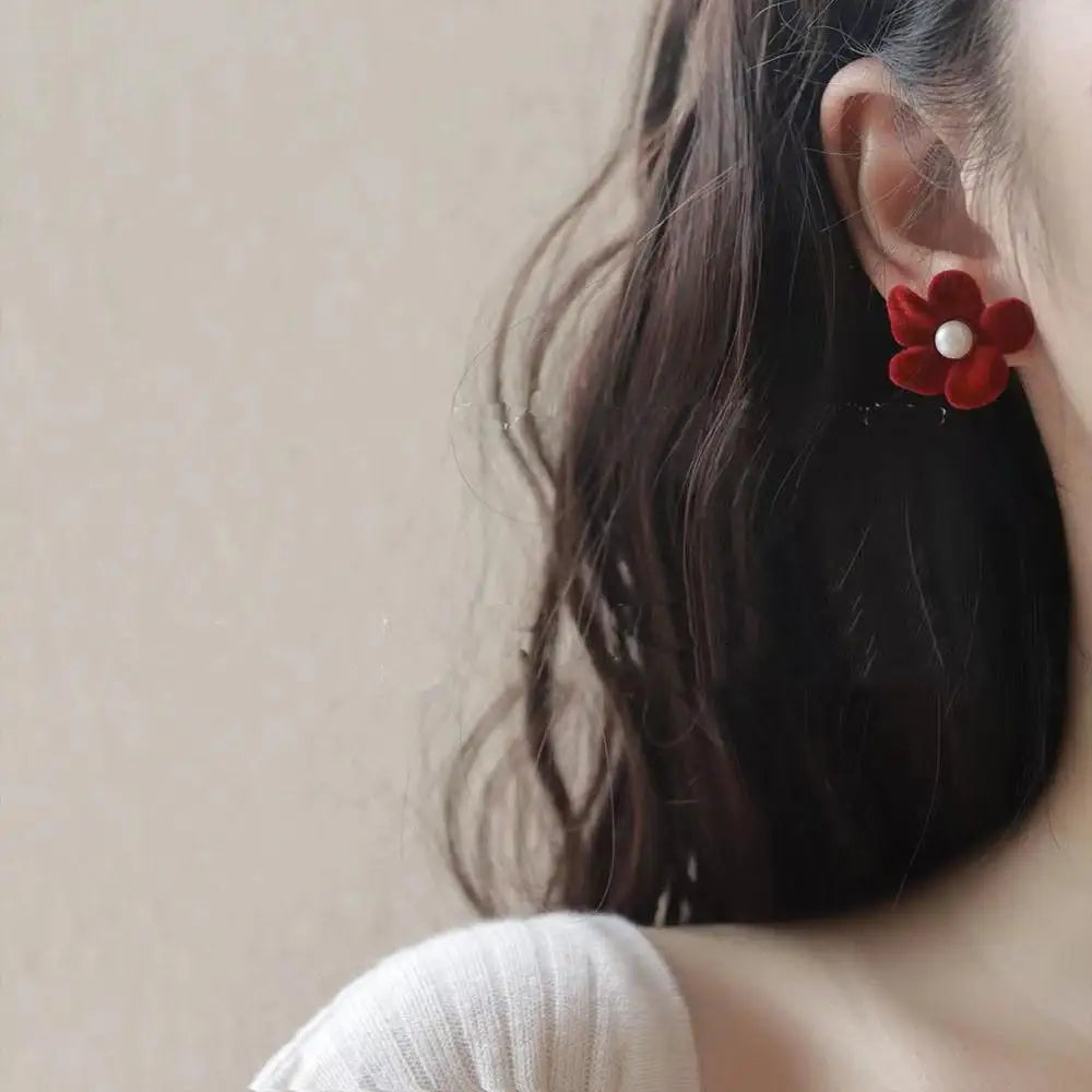 Vintage Wine Red Flocking Flower Drop Earrings For Women Jewelry 2025 Trending Long Bowknot Crystal Pearl Bridal Dress Earrings
